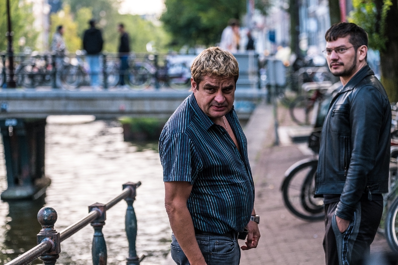 Maarten te zien in Ferry - de film, een prequel van de succesvolle serie Undercover (Netflix)